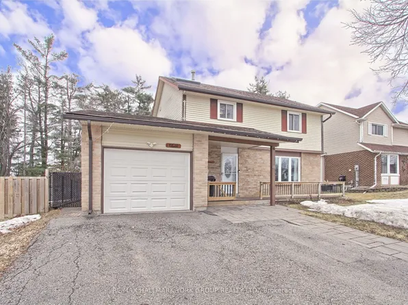 11 Shelley Ln, Barrie, ON L4N 4W4