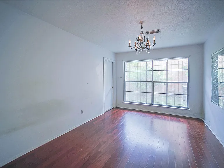 7010 Captain Dr — Photo 9
