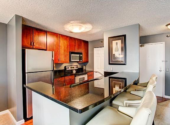 4th image of 6167 Chasewood Pkwy APT 203