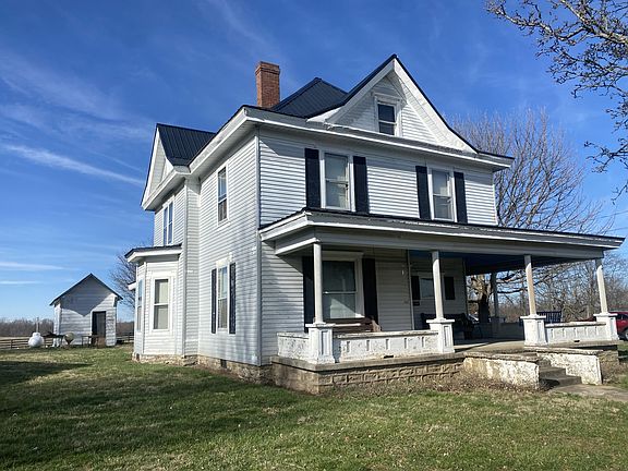 3rd image of 2141 Main St