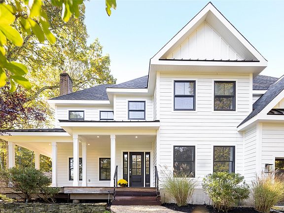 2nd image of 480 Eastwood Drive