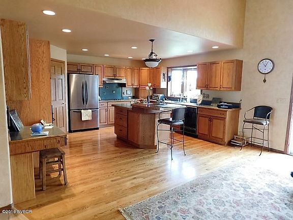 2nd image of 310 Yerian Ln