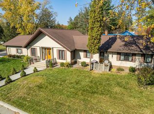 303 Capital St, Wisconsin Dells, WI 53965