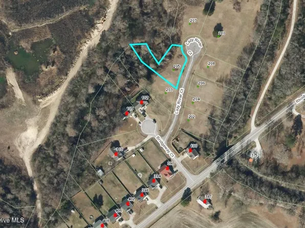 205 Lazy River Court, Jacksonville, NC 28540