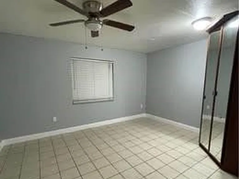 12030 NW 29th Mnr #12030 — Photo 4