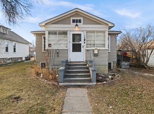 70 N Carrington Ave, Buffalo, WY 82834