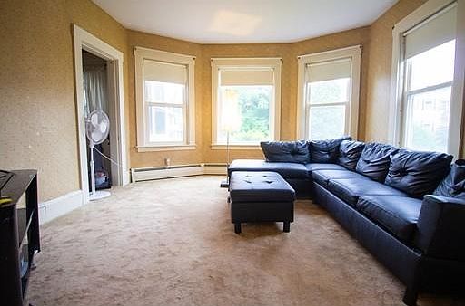 5th image of 59-61 Rainville Ave