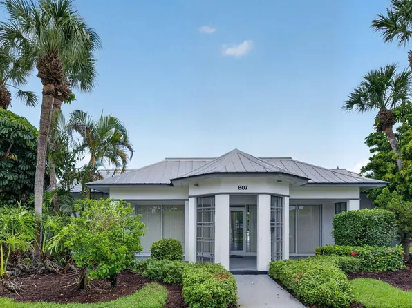803 SE CENTRAL Parkway #9, Stuart, FL 34994