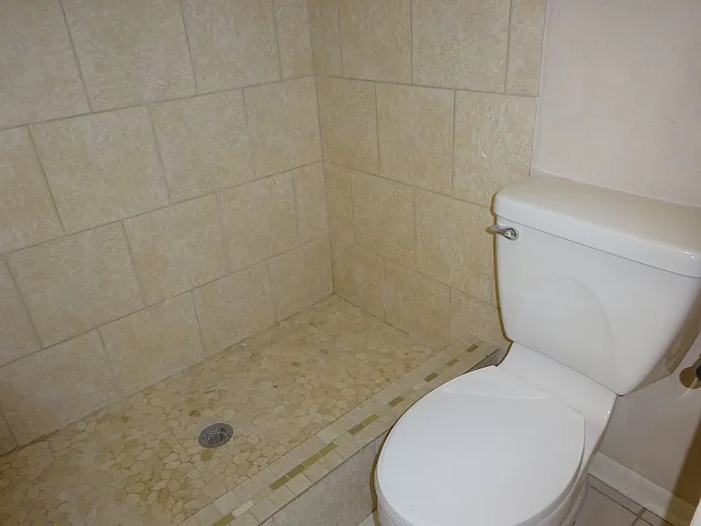 9631 E Savile Cir — Photo 18