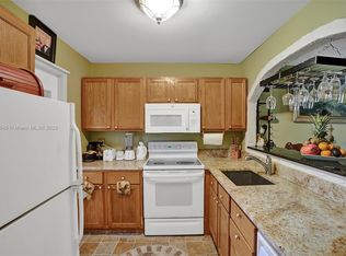 550 SE 2nd Ave APT G6, Deerfield Beach, FL 33441