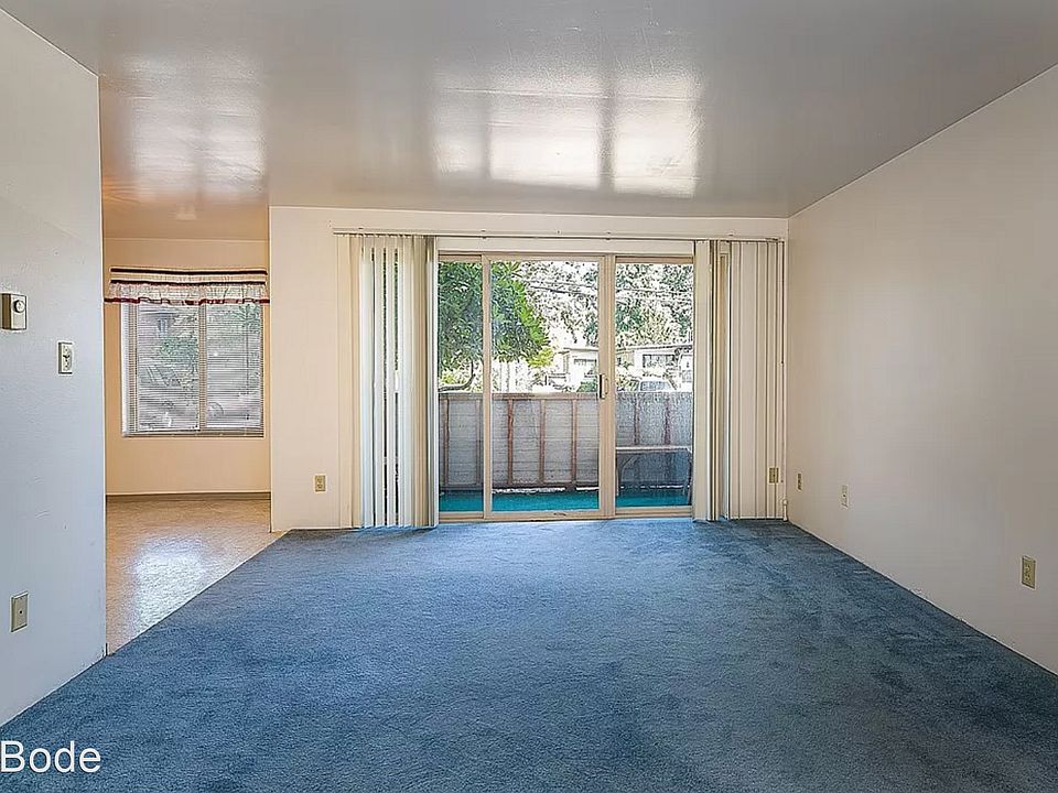 1st image of 12333 33rd Ave NE #7