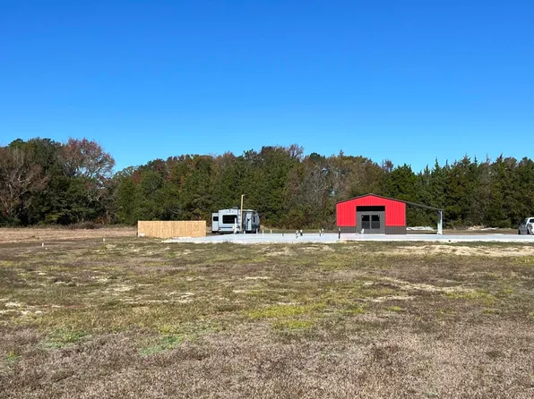 1809 Ivy Road, Greenville, NC 27858