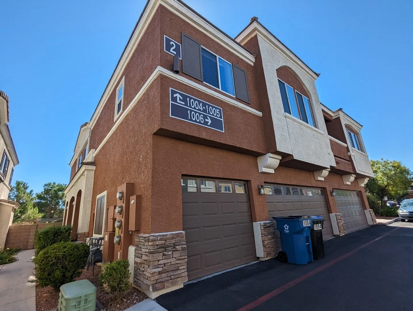 9303 Gilcrease Ave — Photo 1