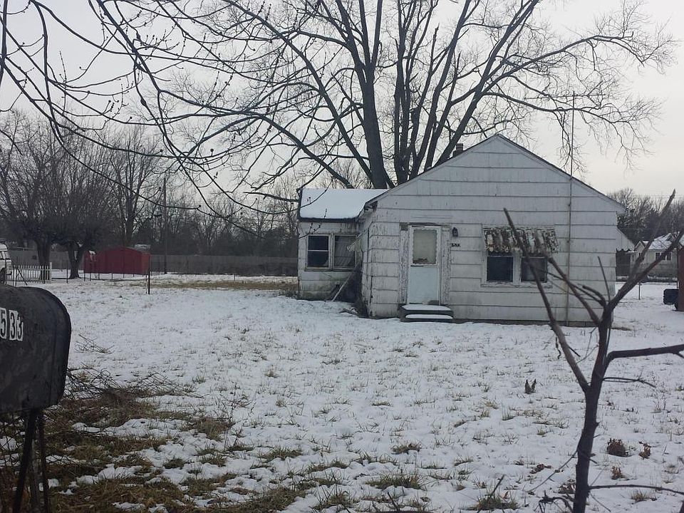 2nd image of 1533 Koebel Rd