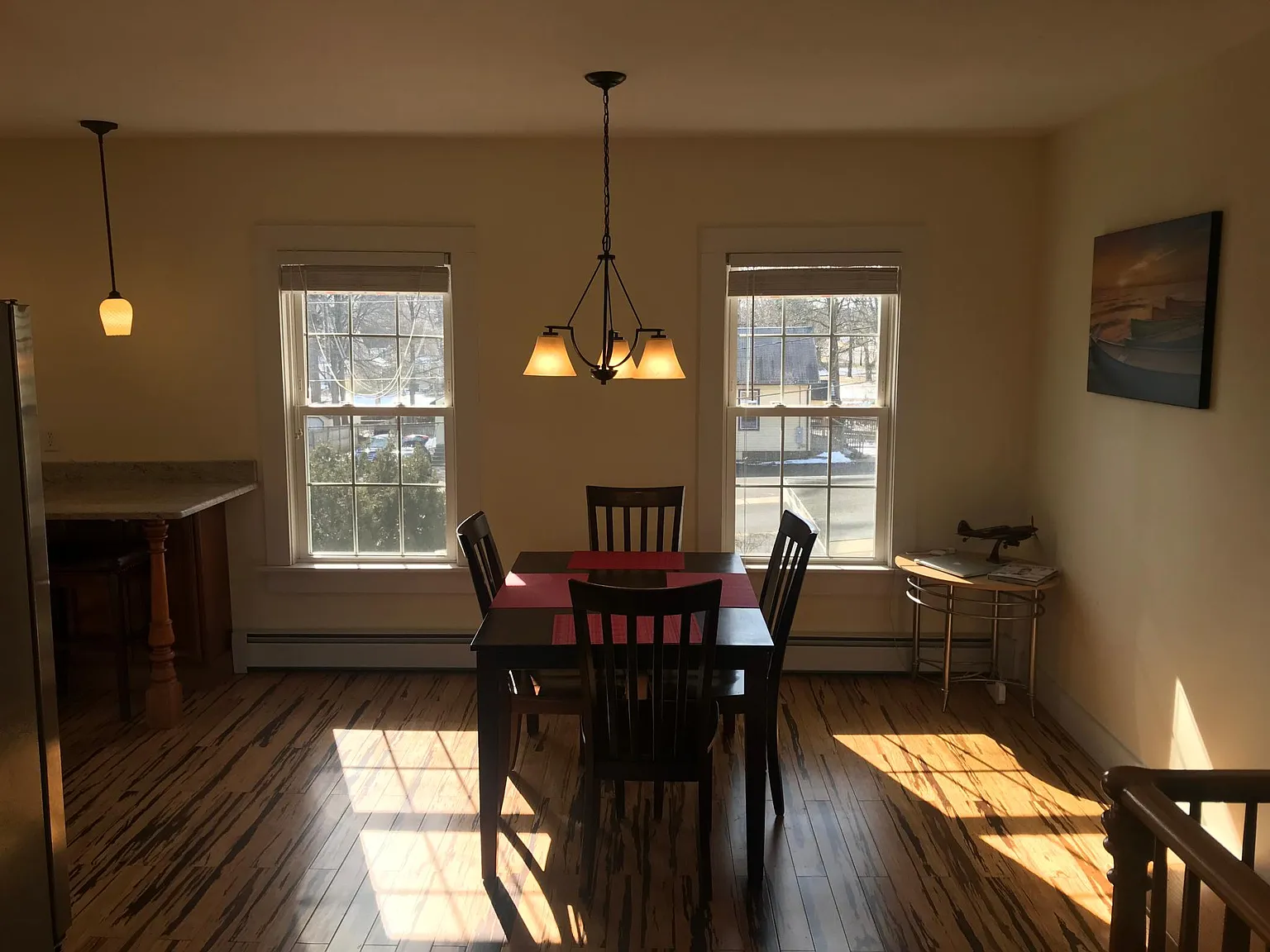284 Willard Ave — Photo 3