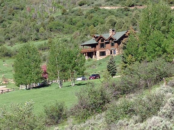 View driving up to the house 