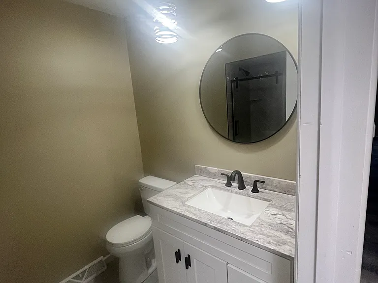 8038 E Watson Ln — Photo 8