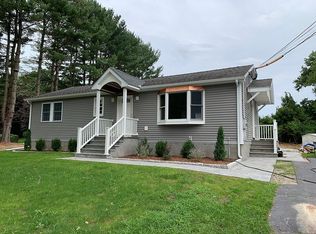 72 Pemberton Dr, Trumbull, CT 06611