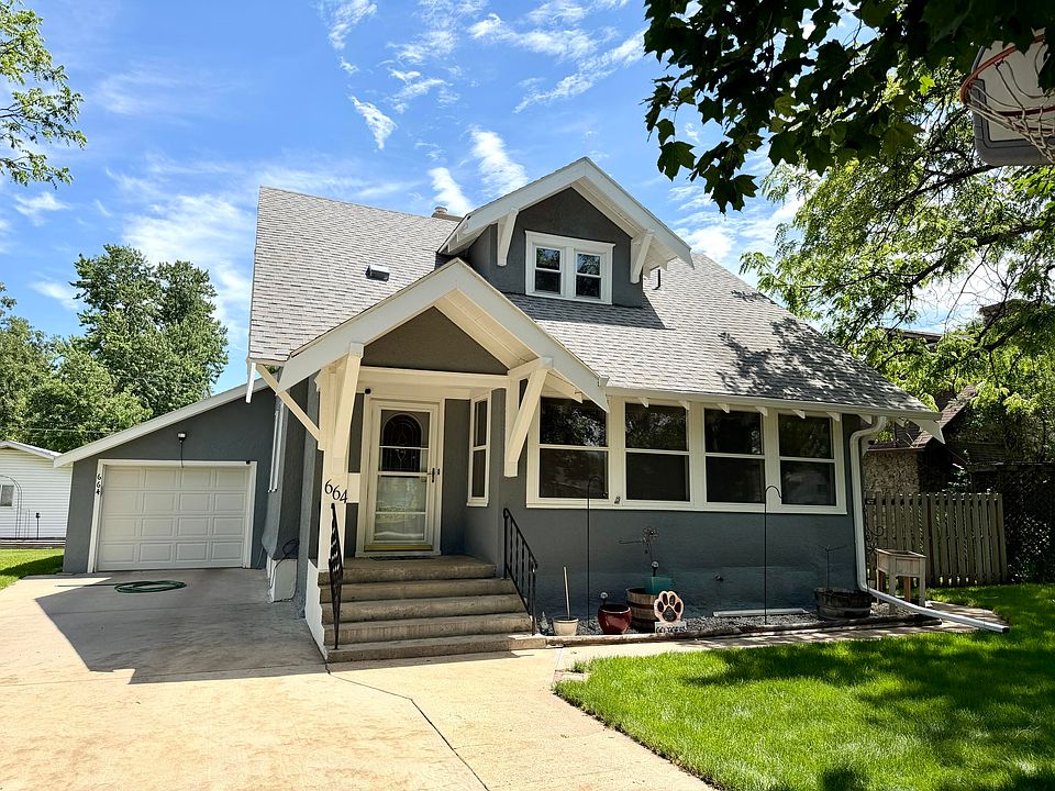 1st image of 664 Colorado Ave SW