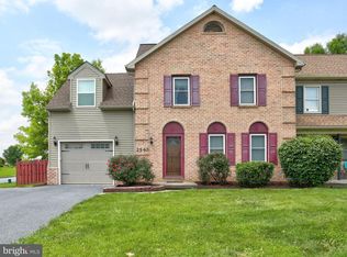 2540 Chrismar Way, East Petersburg, PA