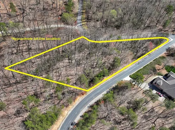 1612 Duchess Ln #1612, Clarkesville, GA 30523