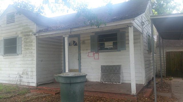 1st image of 4260 Park St