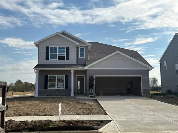 2927 Hoying Dr, Troy, OH 45373