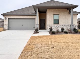 535 Meadowlark Dr, Van Alstyne, TX 75495