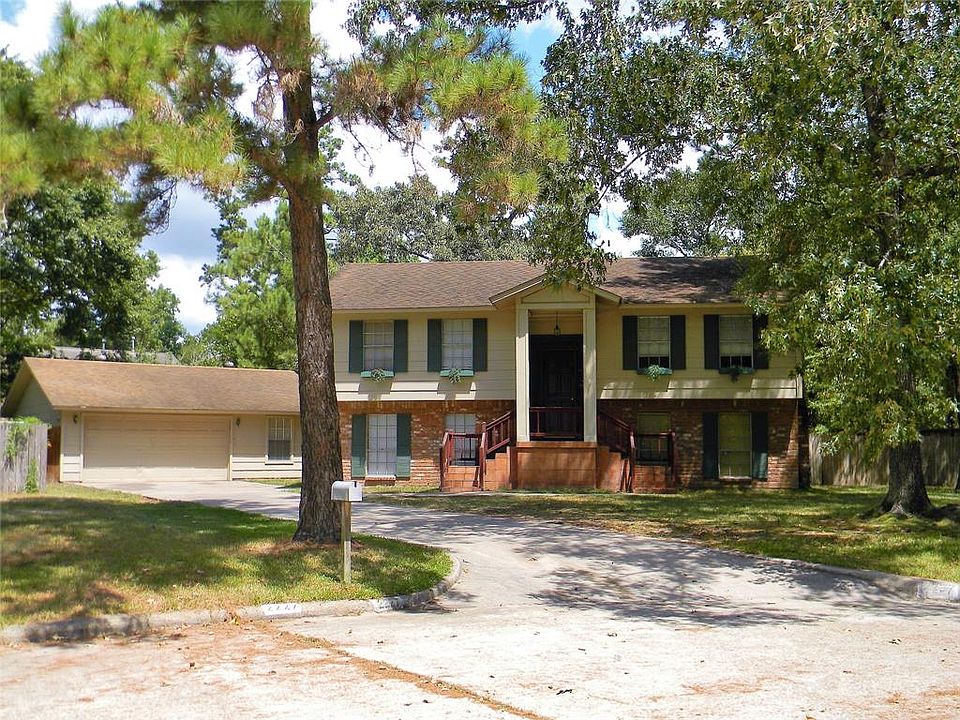 1st image of 2227 Riverford Dr