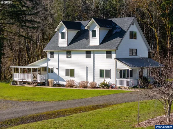 16626 Salmonberry Rd, Alsea, OR 97324