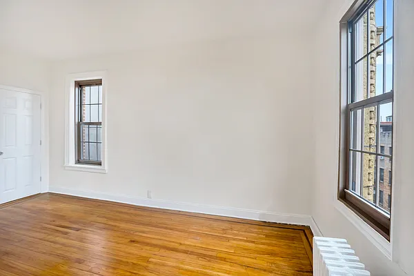 Sold by Bank Neary | media 8