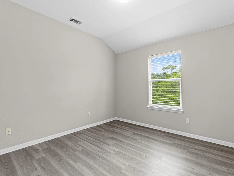2400 Saddle Blanket Pl — Photo 33