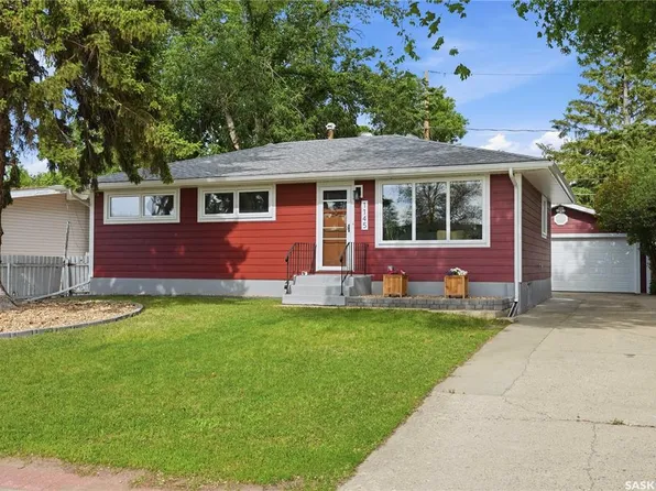 1145 Simpson AVENUE, Moose Jaw, SK S6H 4M7