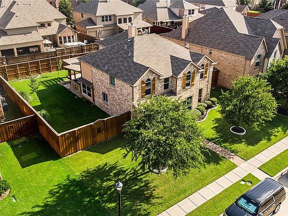 5th image of 1131 Marquette Dr