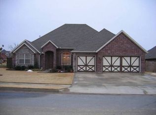 4210 Willowbend, Rogers, AR 72758