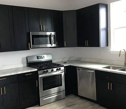 4th image of 2242-44 Annette St #2244