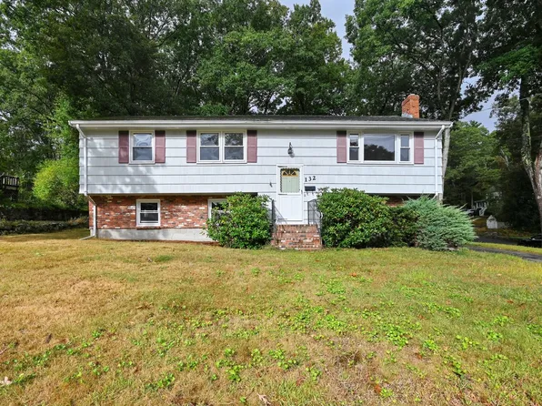 132 Forest St, Weymouth, MA 02190