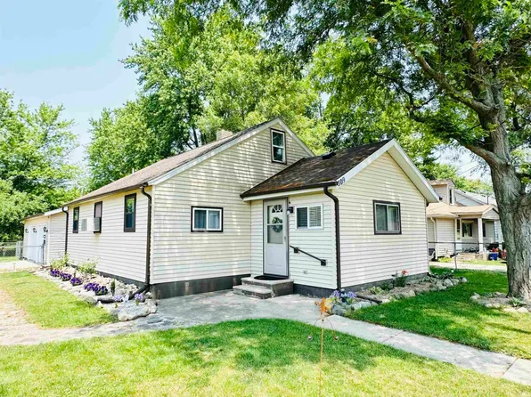 509 W Maple Ave, North Liberty, IN 46554
