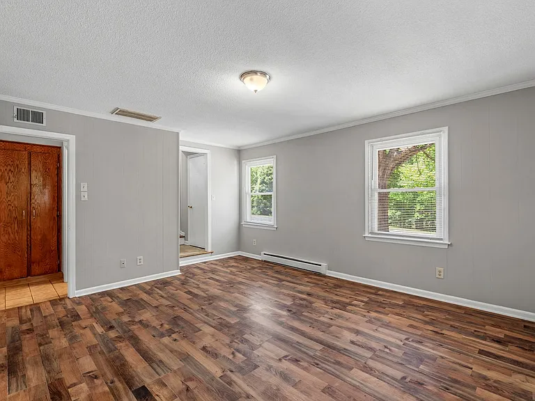 2309 Bridgette Blvd — Photo 5