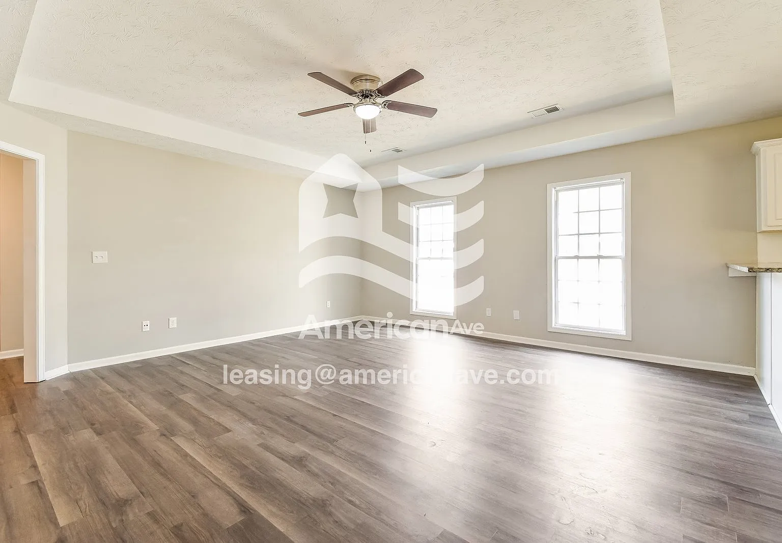 3 bed, 2.0 bath, 1348 sqft, $1,397 — Photo 2