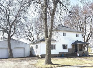 221 2nd St W, Claremont, MN 55924