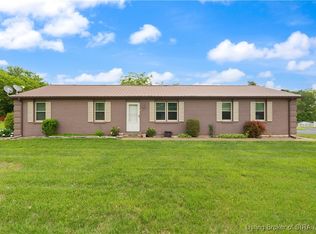 112 S McClellan Way, Salem, IN 47167