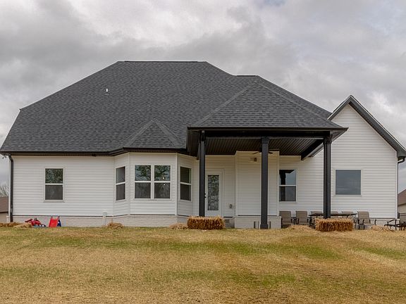 4th image of 296 Old Ivy Ct Lot 63