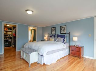 9665 SW 46th Ave, Portland, OR 97219