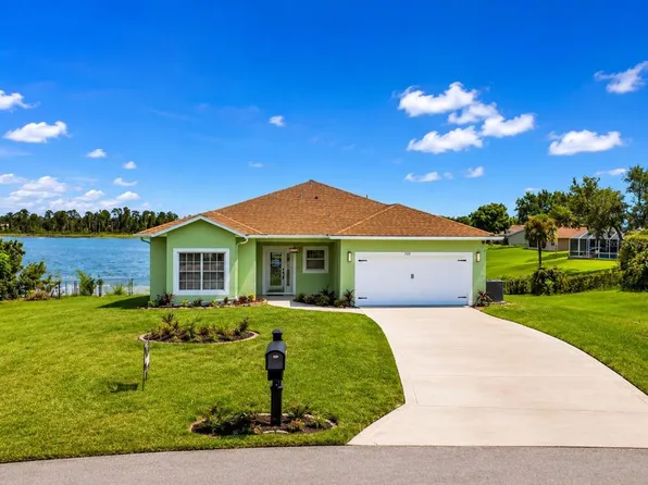 2122 DUMAS DRIVE, DELTONA, FL 32738