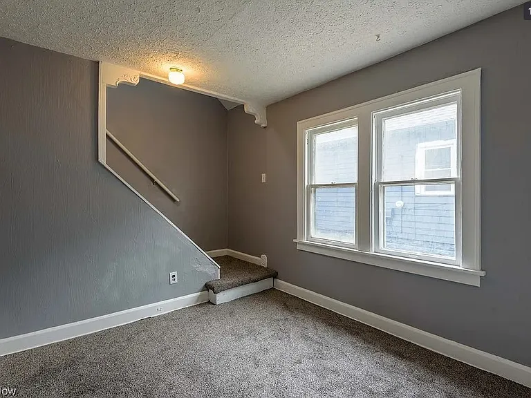 5547 Grasmere Ave — Photo 8
