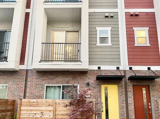 1908 34th St, Sacramento, CA 95816