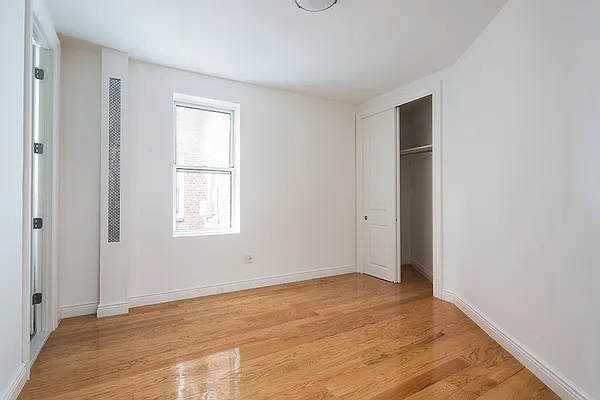 Rented by Brick&Mortar | media 16