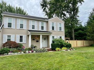 1240 King George Blvd, Ann Arbor, MI 48108