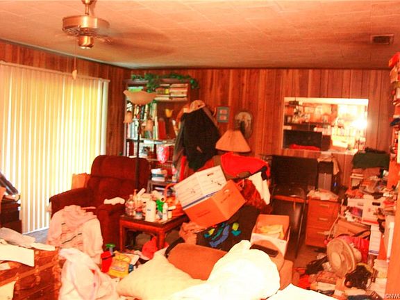 5th image of 9241 Savanna Dr